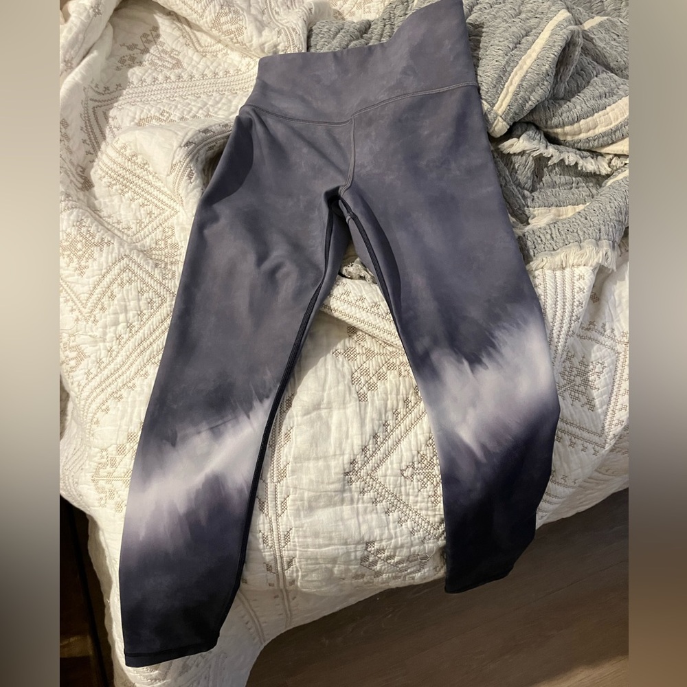 Athleta elation 7/8 tie dye tight leggings